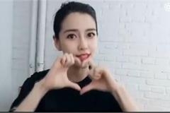 王思聪被问鹿晗演技呵呵一笑林更新救场 baby祝两