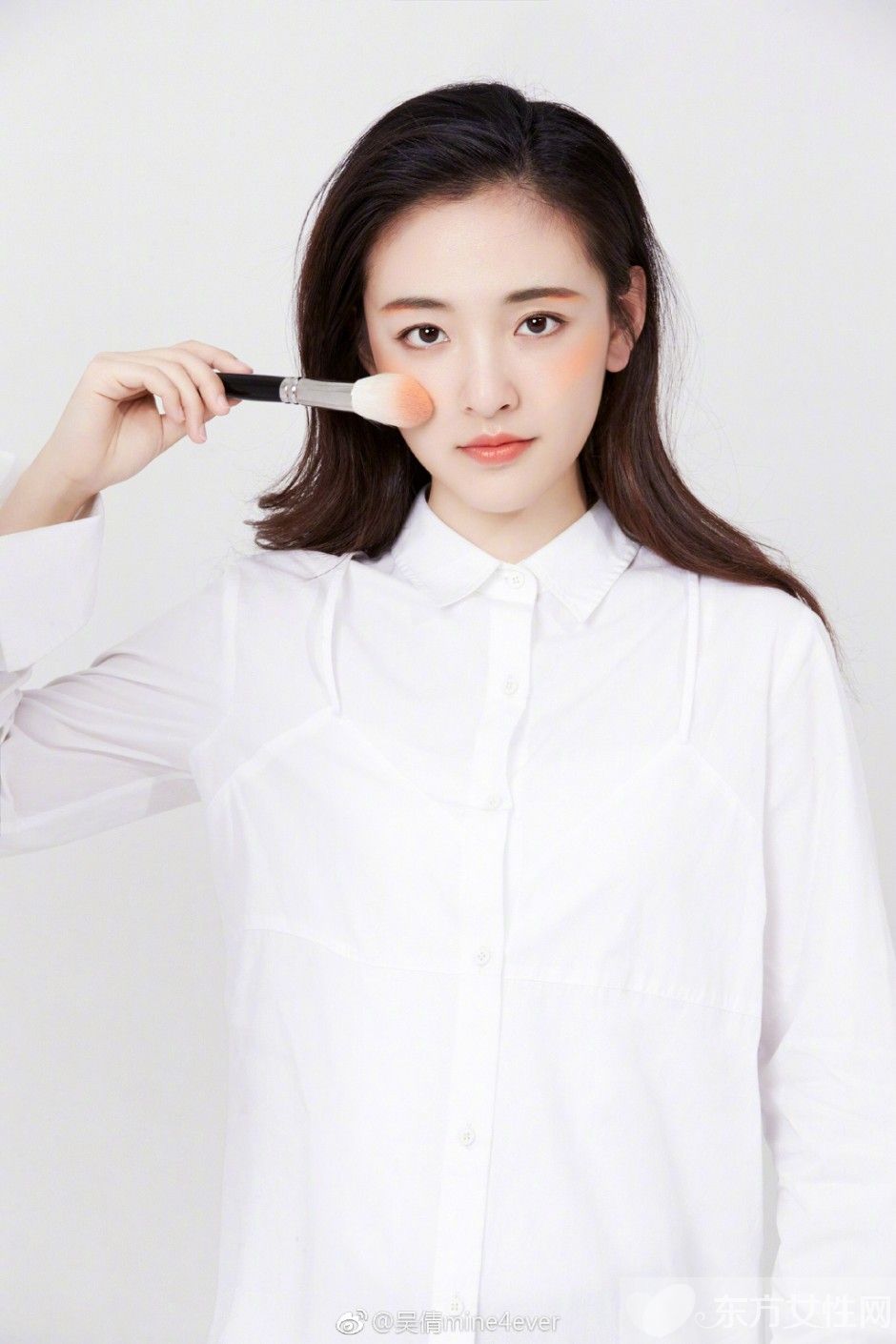 吴倩鹿晗是什么关系 吴倩家庭背景大起底