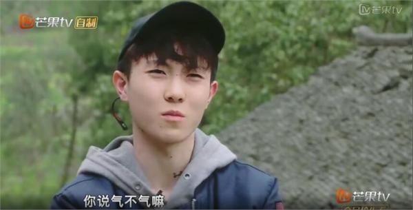 新一季变形计唠叨小哥走红口头禅笑喷网友 暴打室友太解气