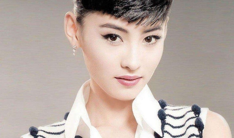 张柏芝妈妈哪国人