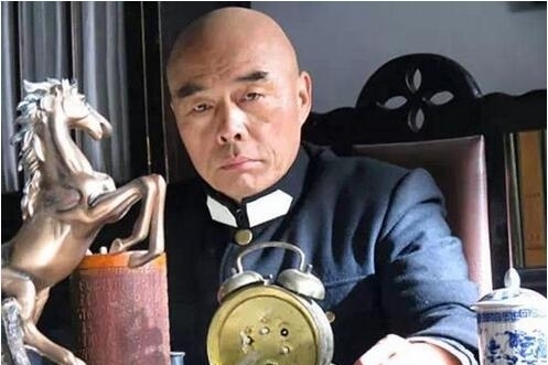 63岁老戏骨张双利玩网游坑队友 自嘲宝宝心里苦