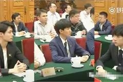 央视镜头下明星们都被打回原形 跑男团变民工归