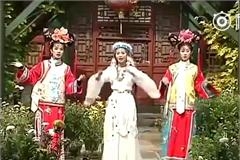 新旧版还珠格格香妃引蝴蝶对比 一个美如画一个