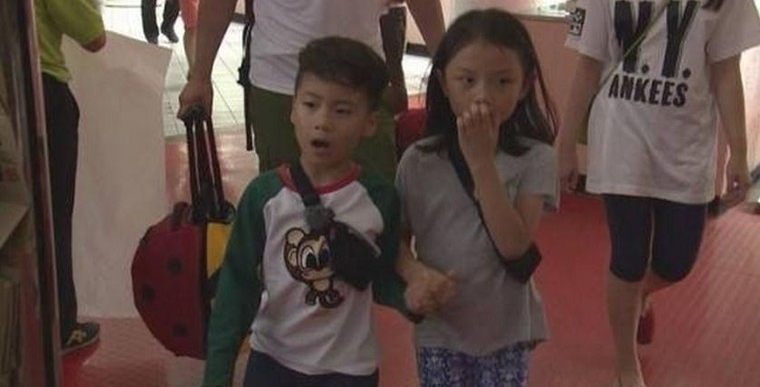 小学女孩早恋直呼老公