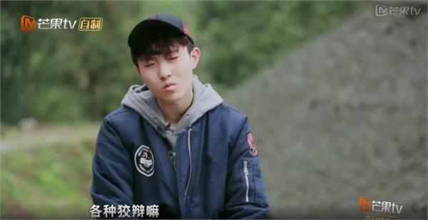 新一季变形计唠叨小哥走红口头禅笑喷网友 暴打室友太解气