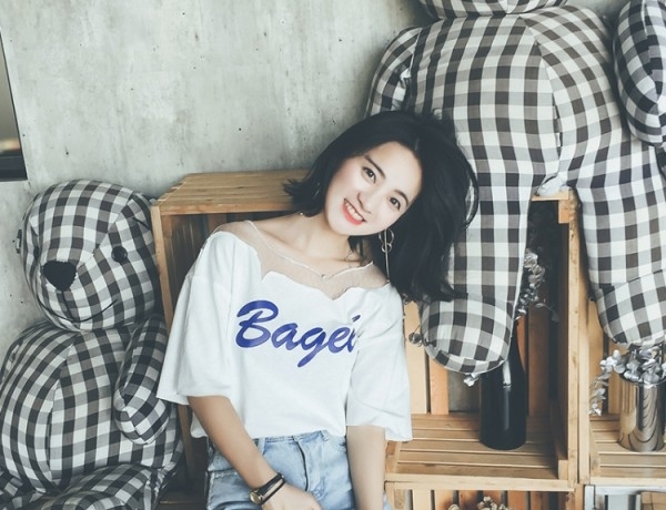 想出街更有回头率？不妨来款具有设计感的上衣吧！