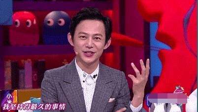  43岁何炅至今未婚未育 自曝最持久的一件事让人想歪了
