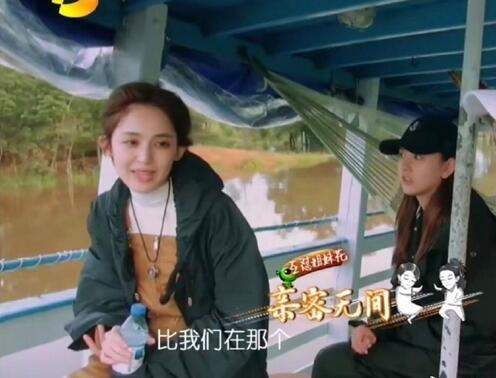 迪丽热巴和古力娜扎两个新疆妹子素颜PK 谁更胜一筹？