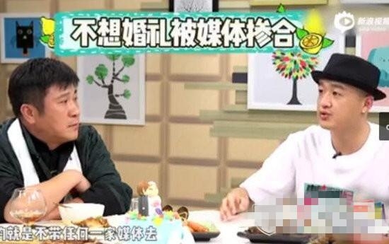 包文婧谈闹伴娘事件 包贝尔仍放不下与柳岩变得尴尬疑被设计