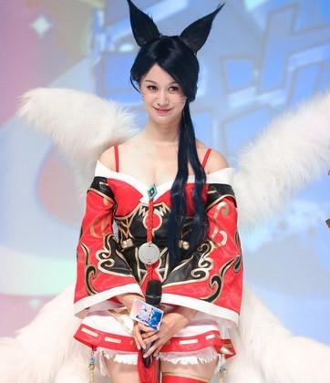 她是武林外传唯一没红主演 今变性感九尾狐让曹云金挪不开眼