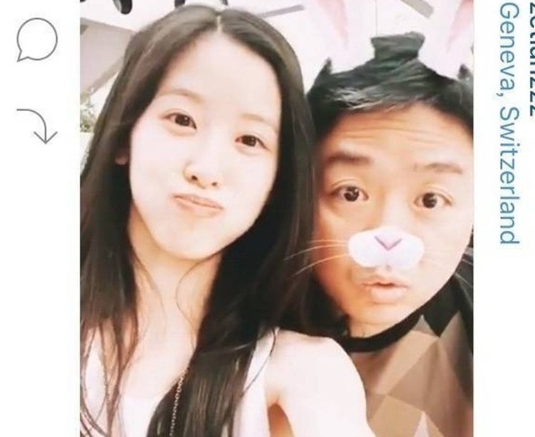 刘强东夫妇秀恩爱