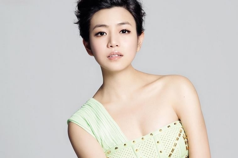 陈妍希拍浴室写真