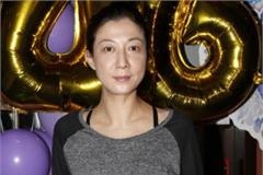 小龙女住院大喊大叫被疑精神出问题成龙无反应