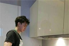 李易峰起早下面引44万人点赞 一个细节暴露他的
