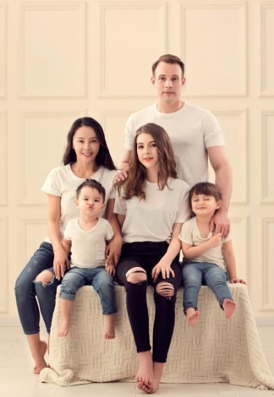 马雅舒13岁继女婴儿照美萌超米雅 化开与继母矛盾将中国读书