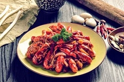 正宗麻辣龙虾的做法 唇齿留香超美味
