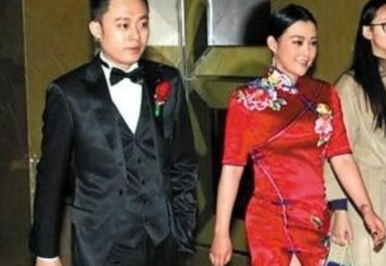 嫁給上班族的10大女星