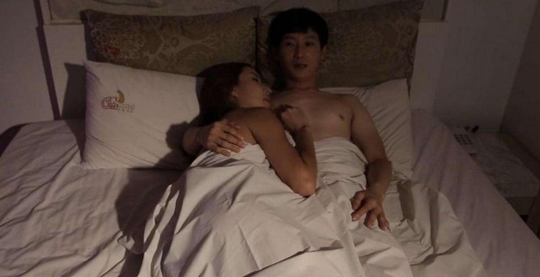男子与妻子闺蜜出轨