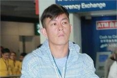 陈冠希被问当爹爆粗“我是烂人” 网友发现他手