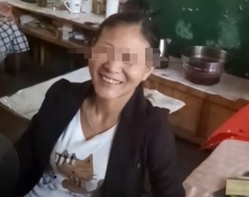 她为刘德华守身如玉29年被称杨丽娟2号 自称愿意等华仔一辈子