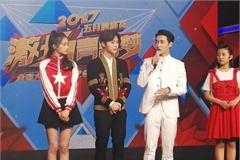 继黄子韬后好兄弟鹿晗张艺兴同台热聊 牛鹿发糖