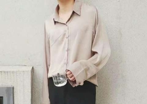 服装搭配要注意哪些技巧 服装搭配要注意哪些技巧