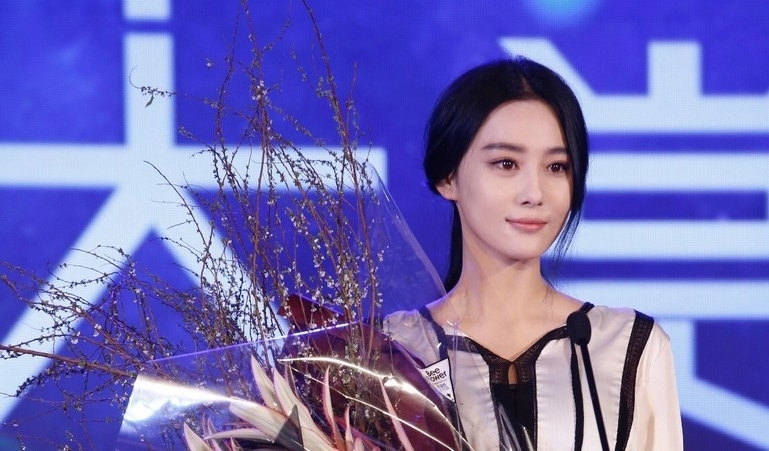张馨予出名前做什么的