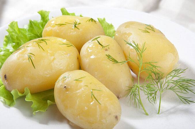 发芽的土豆能吃吗? 发芽土豆的正确处理方法
