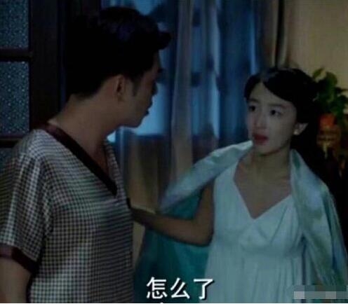 张若昀腹肌旧照曝光胸比周冬雨还大 网友调侃唐艺昕好福气
