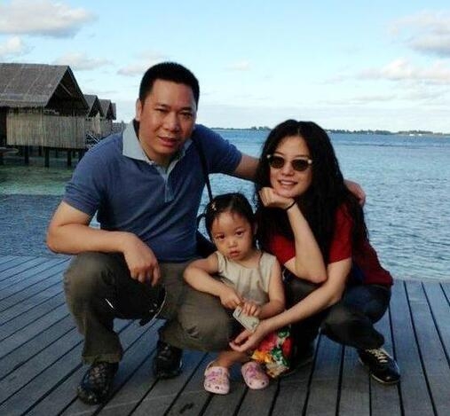 黄晓明等了13年可赵薇还是嫁给黄有龙 林心如一语道破真相