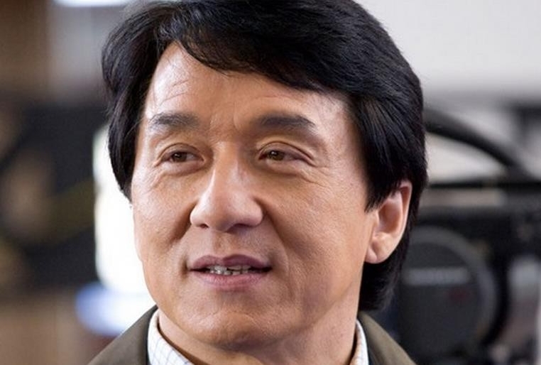 成龙怪癖藏40年