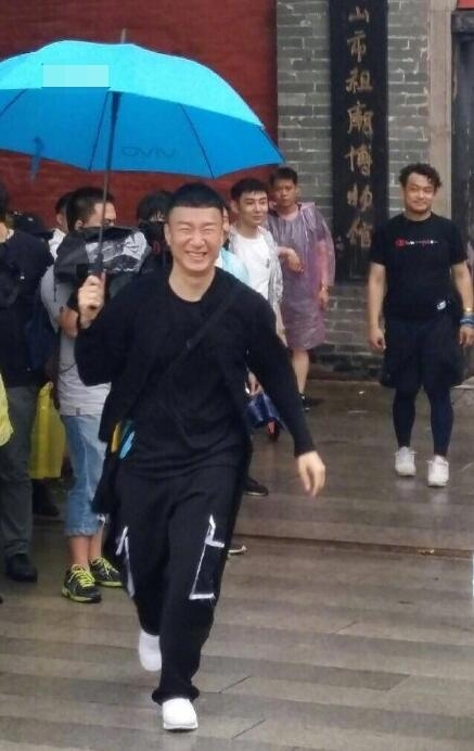 极限挑战3开录孙红雷路透照成表情包 孙漂亮看了想打人