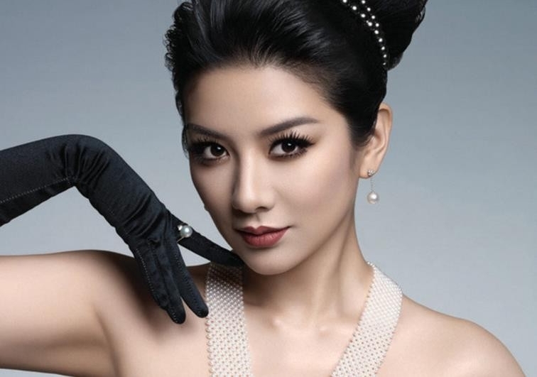 被富商糟蹋的6大女星