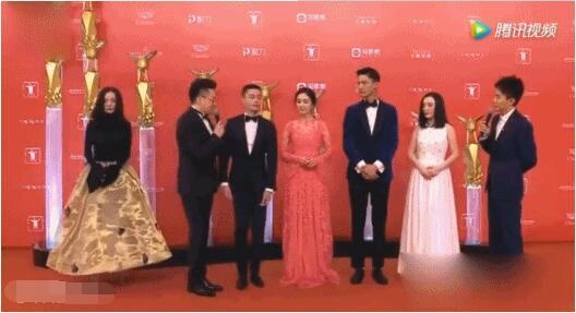 霍建华红毯推假杨幂被批明星有啥了不起 背后原因很暖心