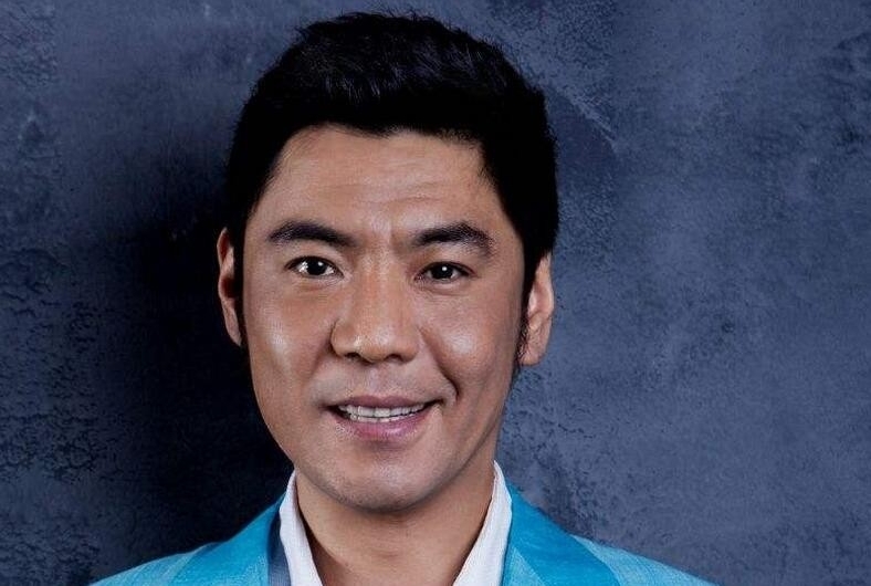 揭秘8大明星借钱度日的尴尬往事