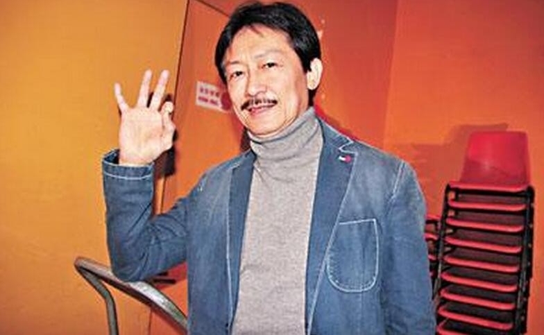 他是成龙至交爱女自杀后患癌瘦30斤