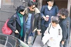 谢霆锋送家人房上瘾张柏芝都有一套 这次又花