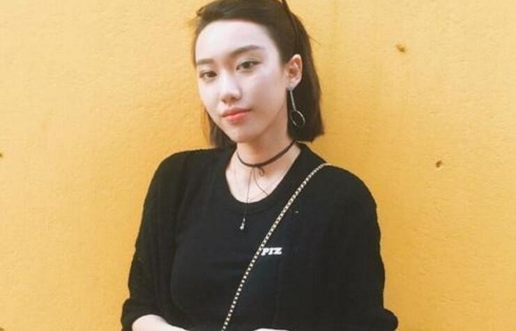 闫妮女儿近照曝光