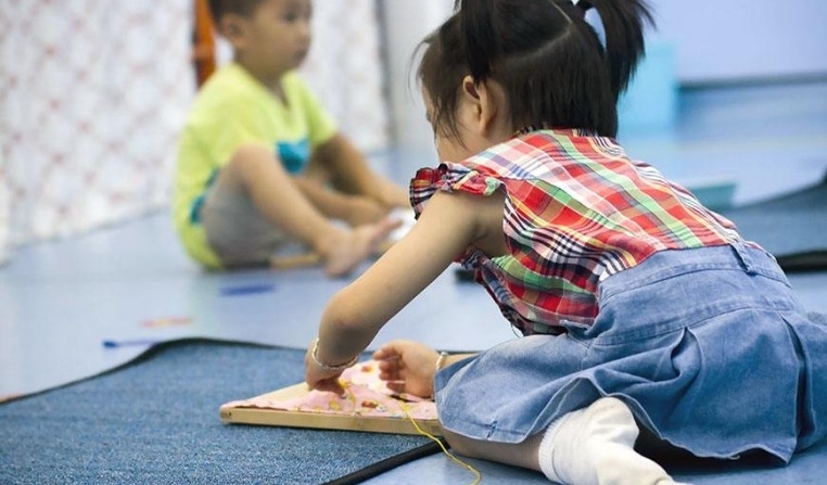 幼师被指针扎小孩
