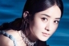 赵丽颖新写真上演湿身诱惑 这样的美人鱼你喜欢