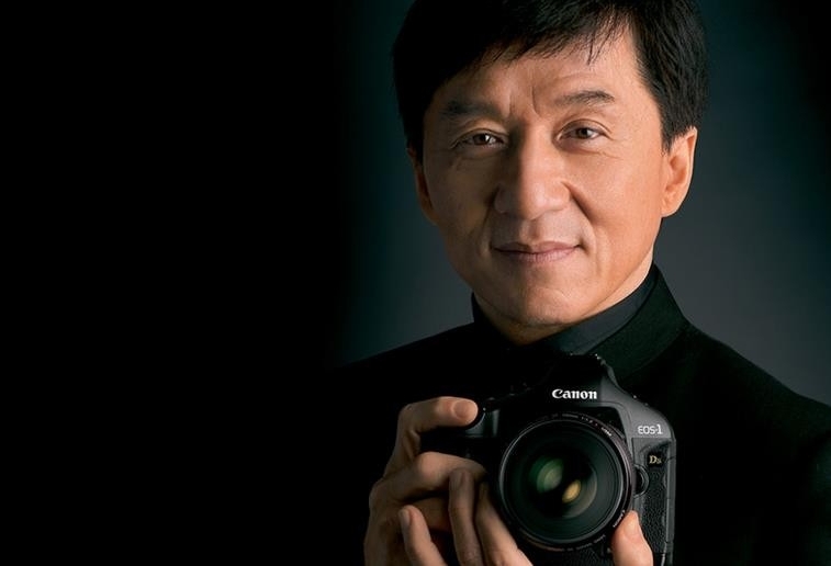 成龙怪癖藏40年