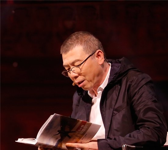 冯小刚认为演员应该有专攻