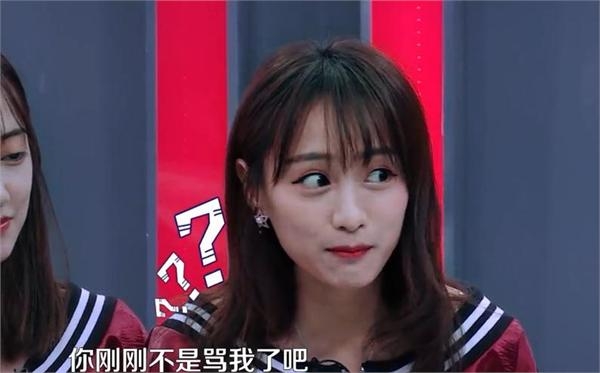 SNH48黄婷婷节目跟小鲜肉开玩笑被爆粗大骂 何炅脸色都变了