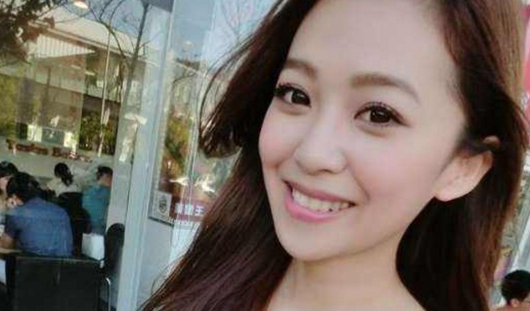女主播董小董大尺度福利图