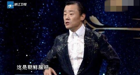 周立波骂记者妓女起绰号诅咒律师被下道歉通牒 否则后果严重