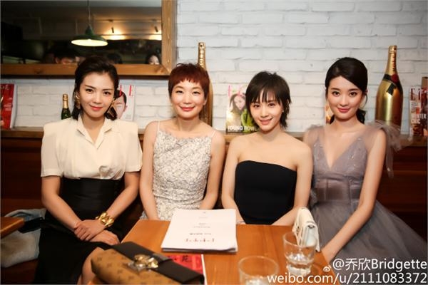 杨紫晒应勤“儿子”说第三季在家带娃 网友却说是黄轩应勤生的