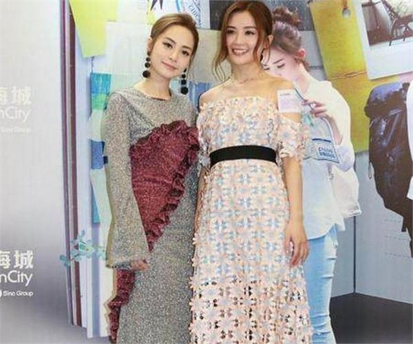 阿娇为躲陈冠希当爸提问 帮阿sa站台全程躲后台5个字好心酸