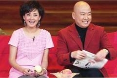 她19岁出道上春晚11次走红26年低调无绯闻 富商老
