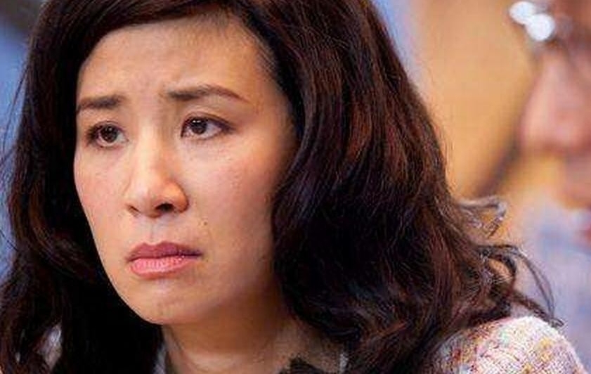 她是娱乐圈傻大姐却能得到一世真爱
