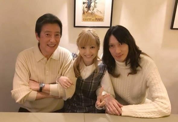 女星新婚不到2个月瘦成皮包骨 丈夫倒是胖了不少引网友猜想